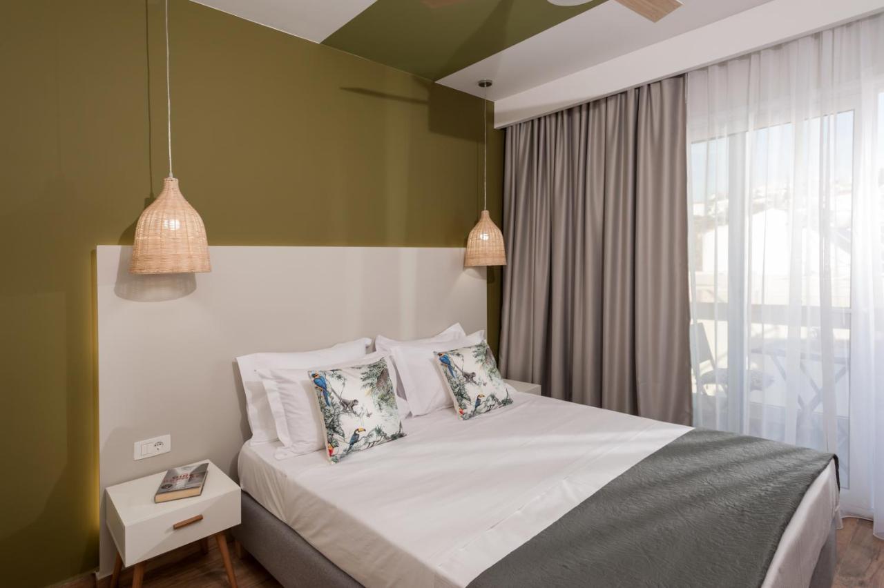 Salty Colours Apartments Almirida Екстериор снимка