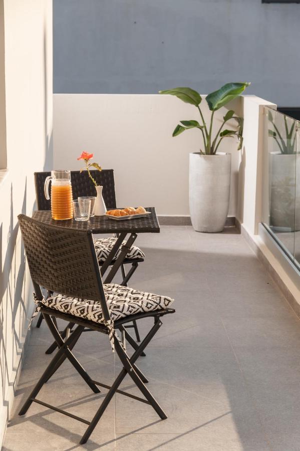 Salty Colours Apartments Almirida Екстериор снимка